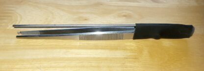 Pinning Tweezers with 3 Legs. - Image 2